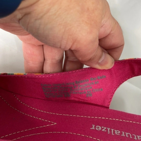 NATURALIZER Bibi Stripe Flower Appliqué Wedge Espadrilles Slingbacks Size 8 - Picture 9 of 11